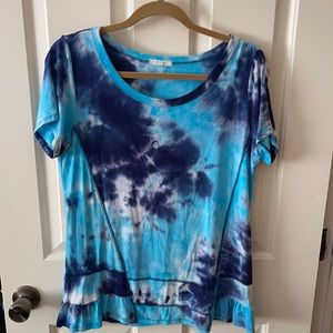 Woman’s Ava James Tie dye Top